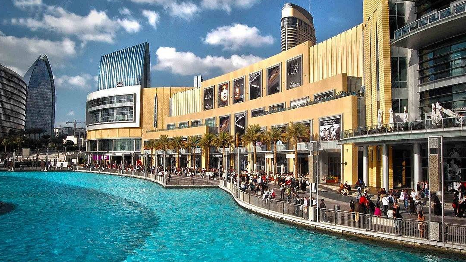 The Dubai Mall -Unravel The Tapestry of Luxury Shopping